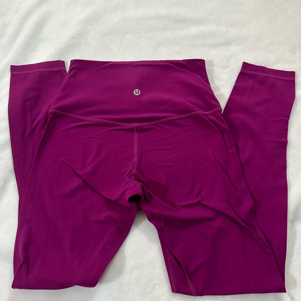 Lululemon magenta leggings